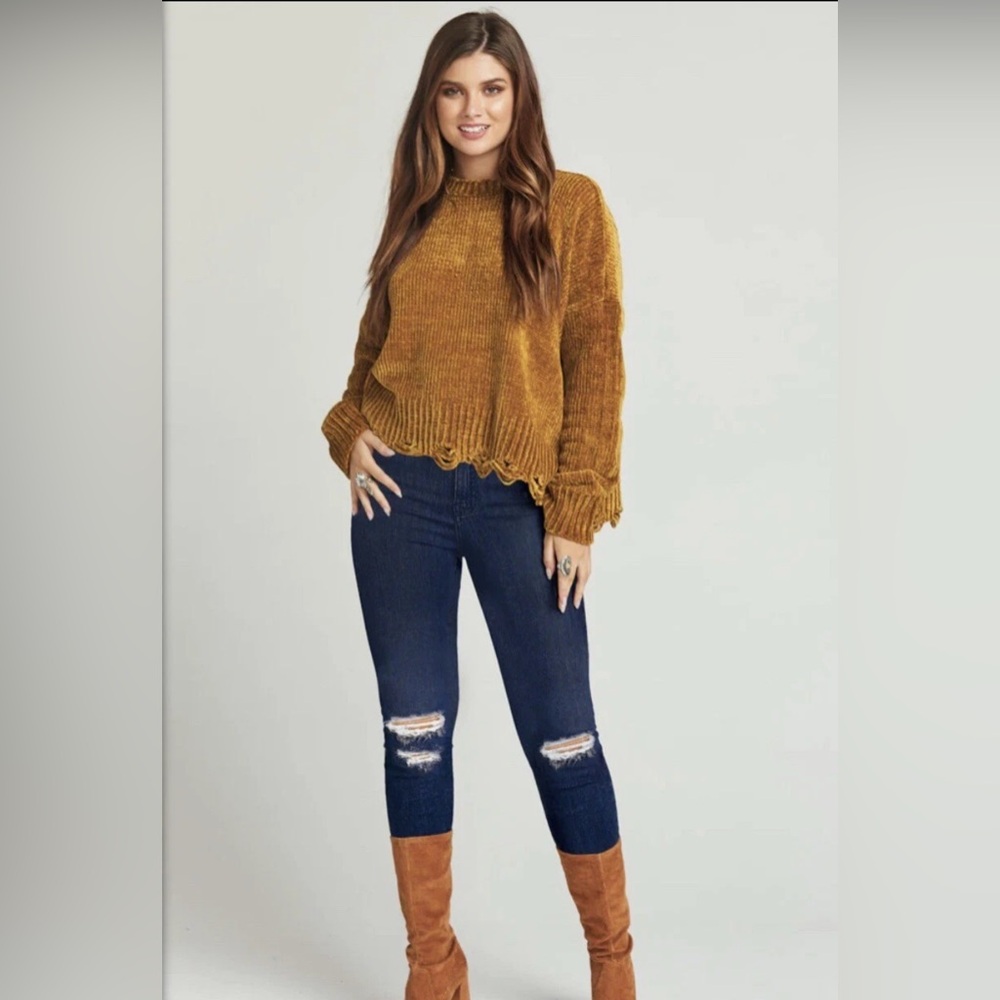 EUC Show Me Your MuMu Fringed Fawn Ochre Chenille Sweater - Picture 4 of 10